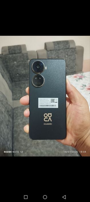 Huawei nova 12 se .