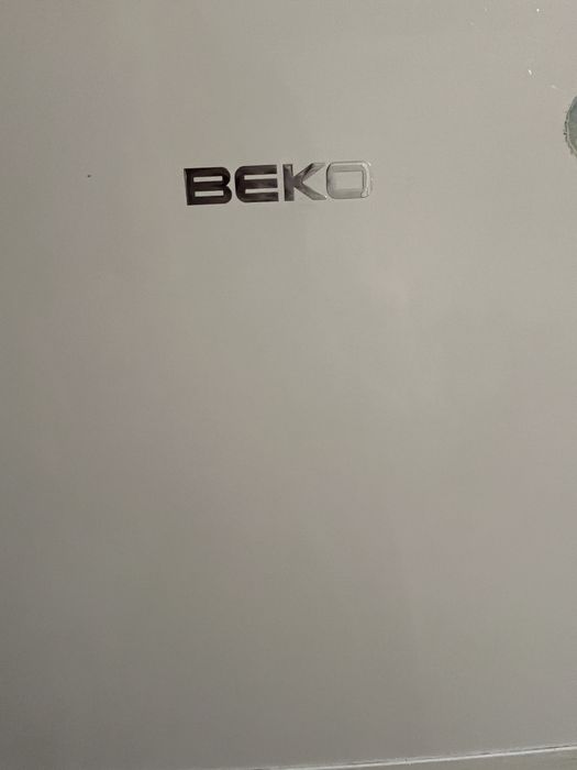 Продам холодильник BEKO