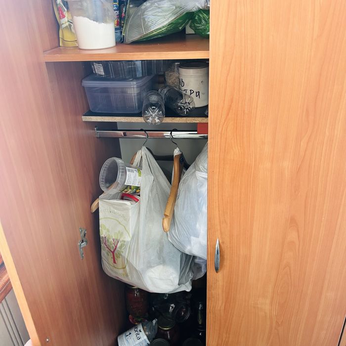 Продам шкаф с полками