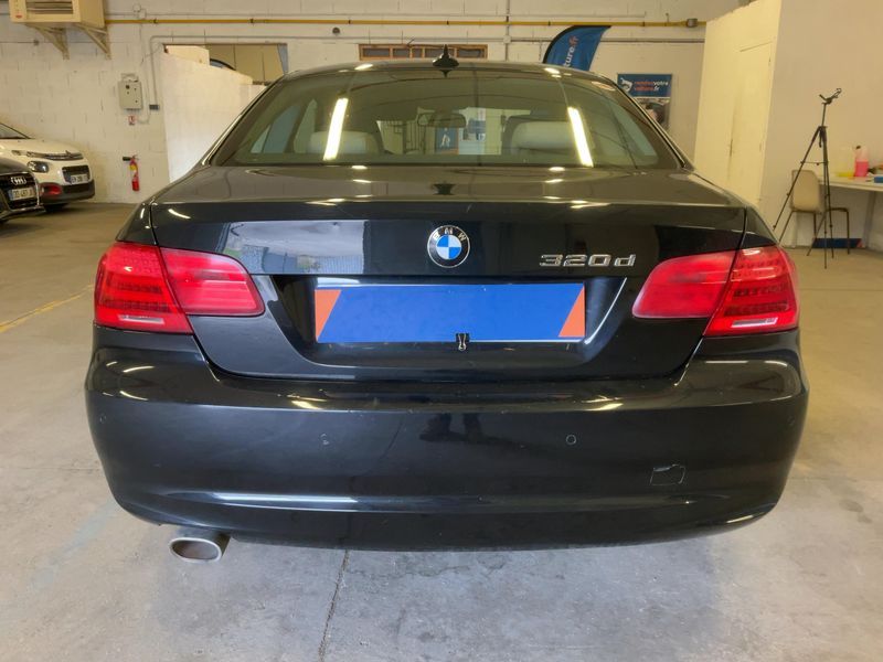 BMW 3er 320d xDrive Sport Design 2010