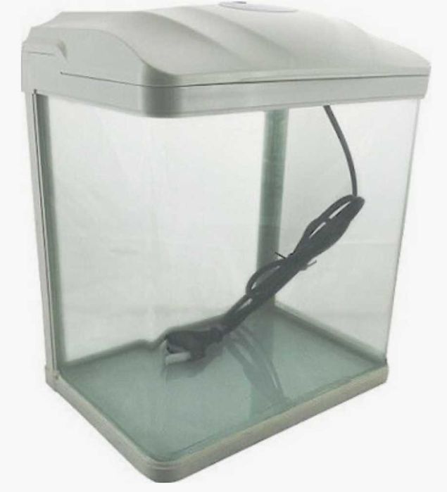 Vând acvariu complet – stare impecabilă