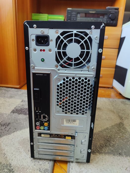 Vând computer Intel Core2 Quad