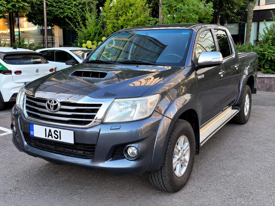 Toyota Hilux 2013