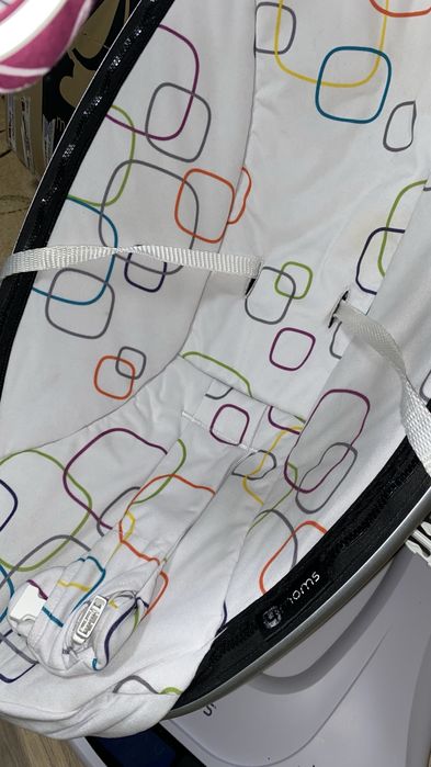 Електрическа бебешка люлка 4moms mamaRoo 4.0 - с кашон