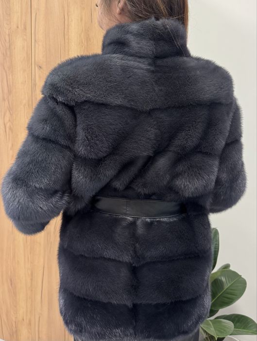 Продаётся натуральная шуба