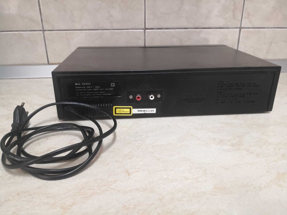 Digital Compact Disc Player CD033