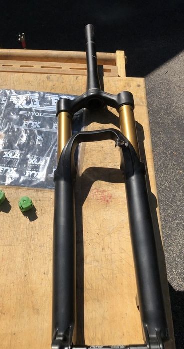 Продам Fox Factory 34 kashima