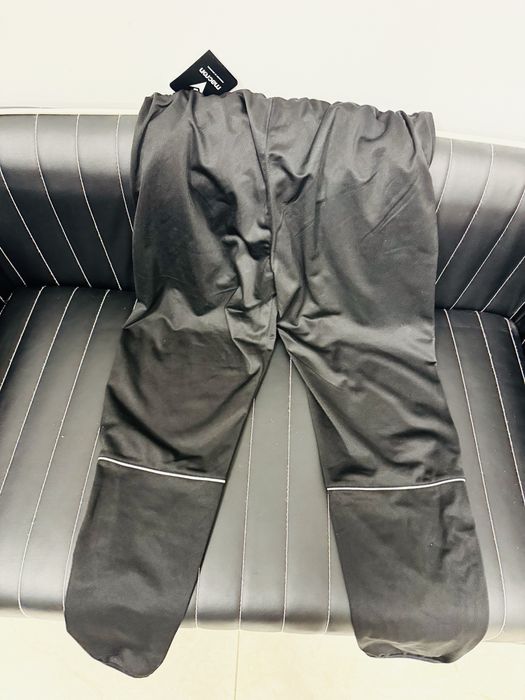 Мъжко тренировъчно долнище Macron  на ЦСКА