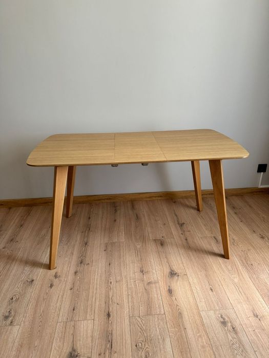 Кухонный стол новый 135×70 см.