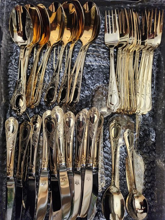 SBS Solingen 
Bestecke Solingen с  24 карата злат