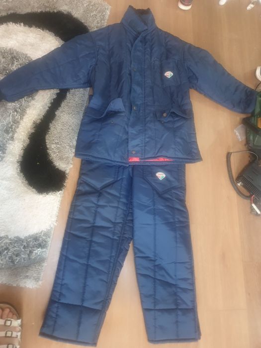 Haine protectie de iarna  Tempex. Pret 400 lei