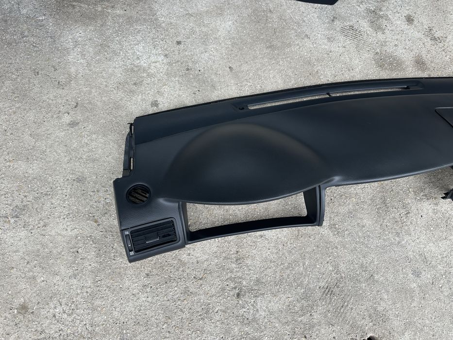 Табло със десен Airbag за Тойота Корола Е12