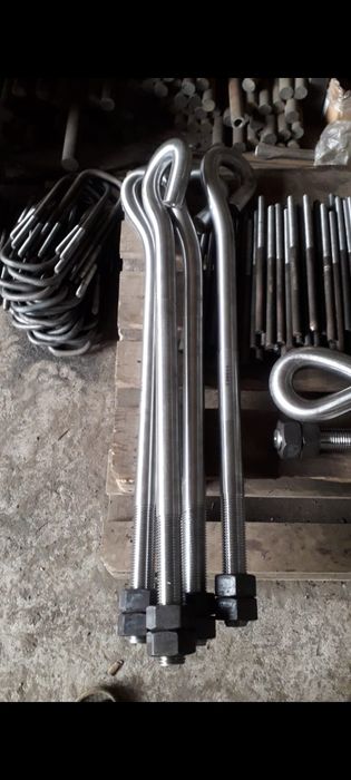 Анкерные болты для башенного крана