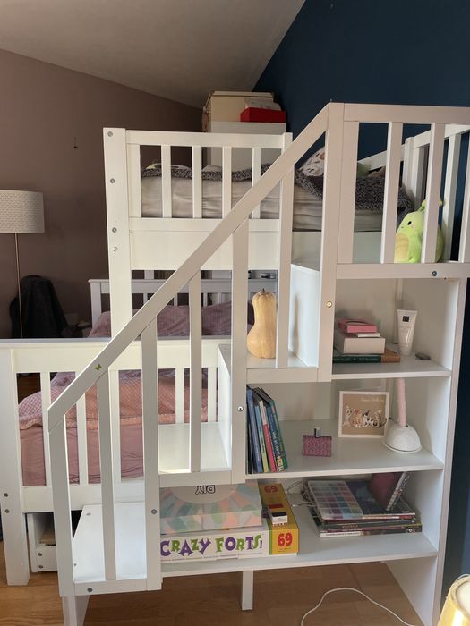 Pat copii cu biblioteca integrata