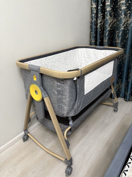 Продаётся манеж