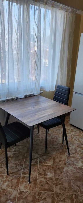 Дава се под наем Двустаен апартамент в Перник, Център - 65 кв.м за 382.5 € - Снимка #11