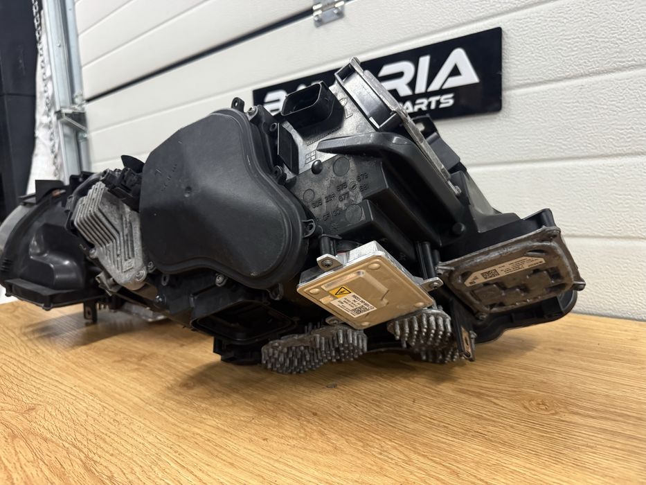 Фарове за бмв фейс купе кабрио  Е92/E93 Хenon