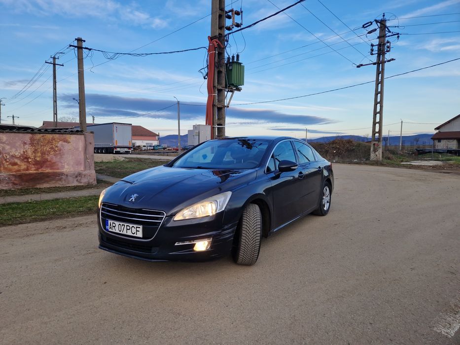 Vand Peugeot 508 an 2011 2.0hdi 163cp euro5
motor 2.0 Hdi  163 cp euro