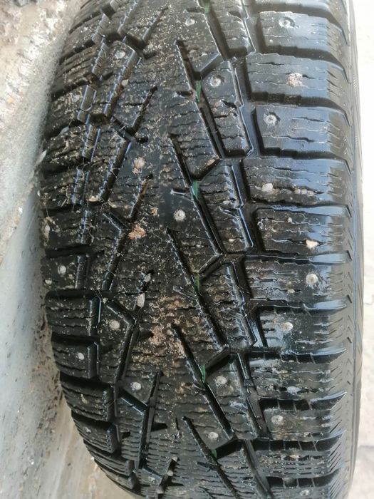 Шины шипованные (с дисками)