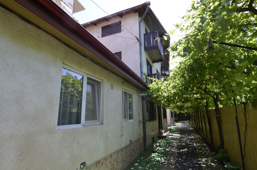 Cazare Casa Max - camere Costinești