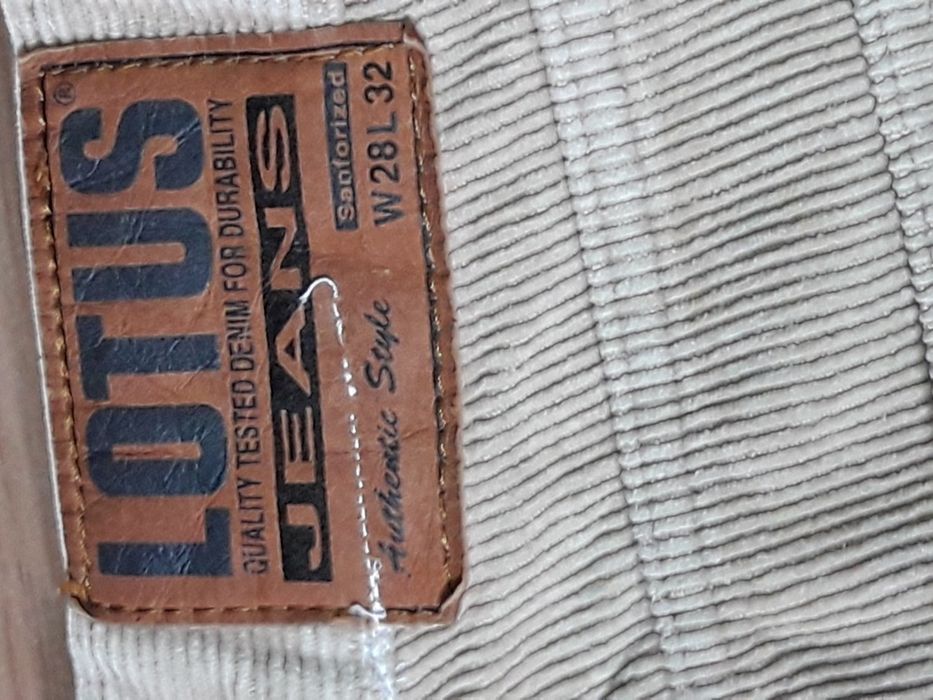 Pantaloni damă Lotus