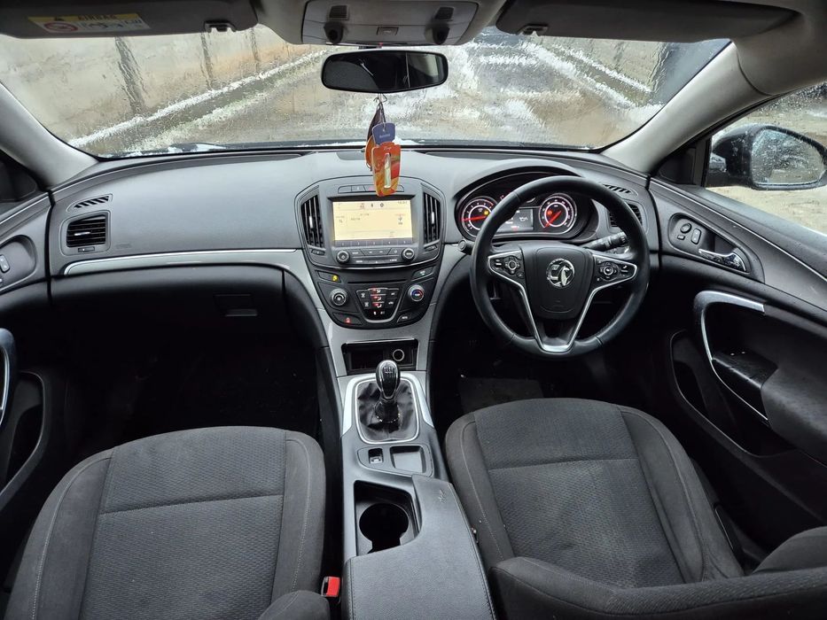 Dezmembram Opel Insignia 2015 2.0 CDTI