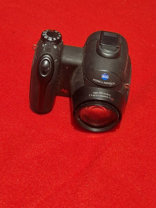 Aparat foto digital , nu funcționează butonul de pornire