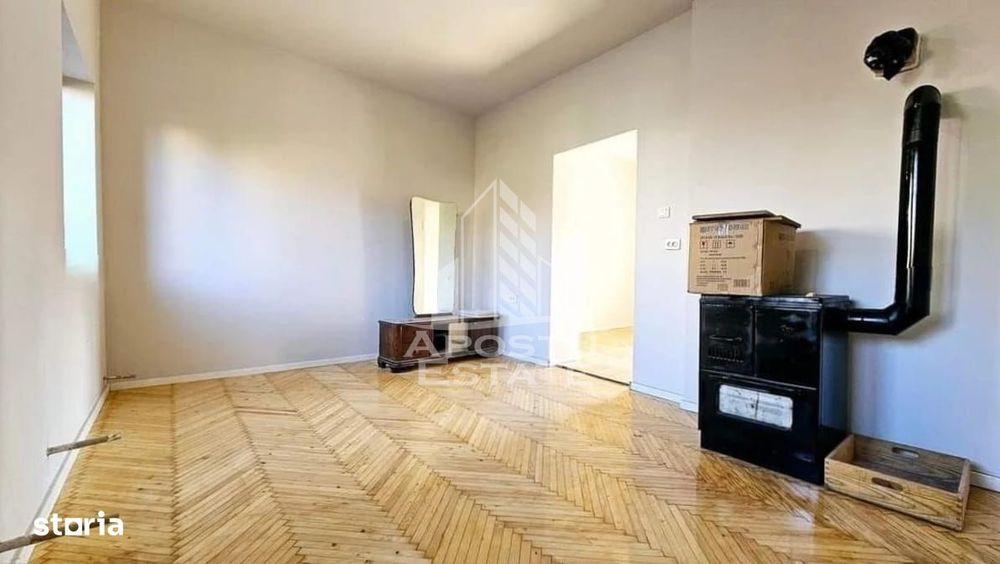 Apartament cu 2 camere, 90 mp construiti, Zona Centrala