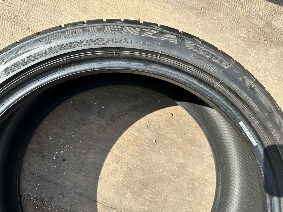 245/35 R18-225/40 R18 Bridgestone Potenza S001 RUN FLAT