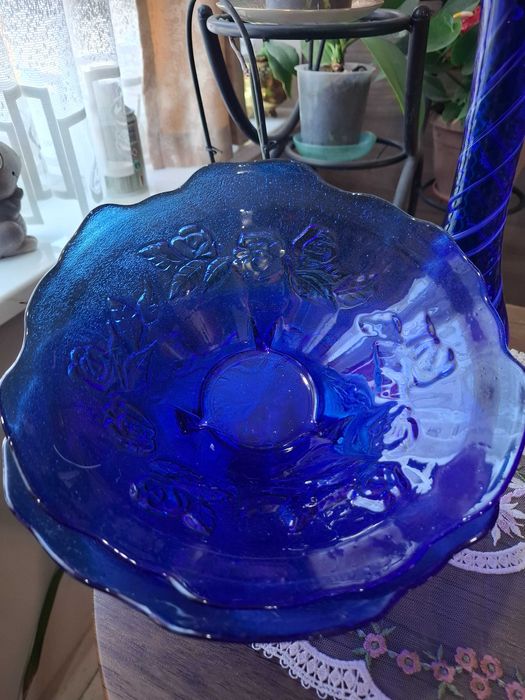 Стъклени и кристални фруктиери