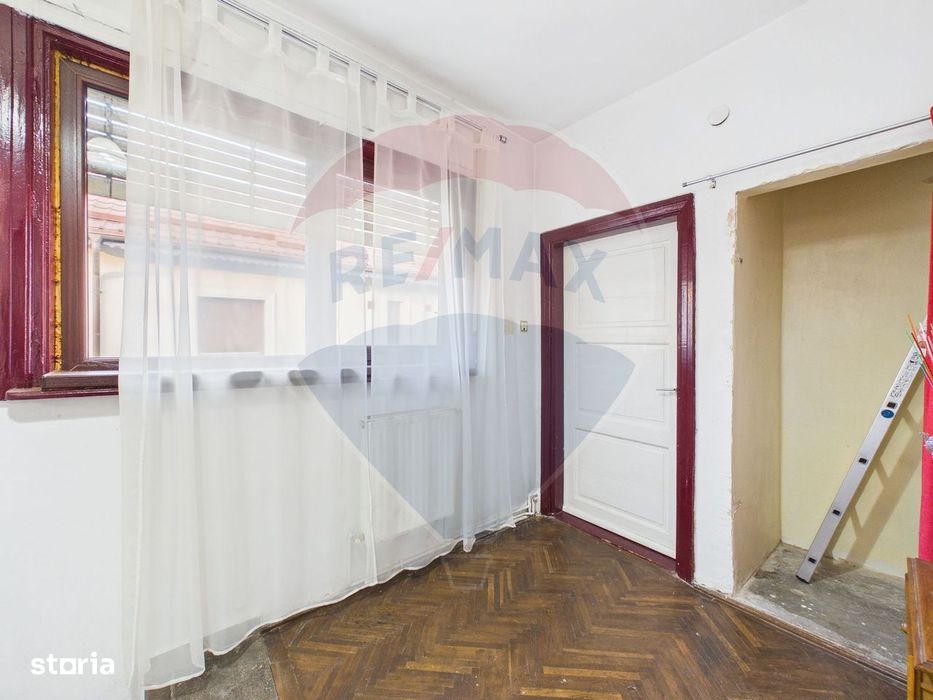 Casă cu 4 camere de vânzare în Bucurestii Noi | 15 min Metrou