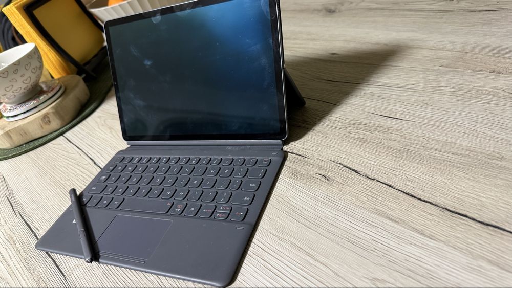 Таблет Samsung Galaxy Tab S6 (SM-T865) – LTE | 10.5″ | с клавиатура