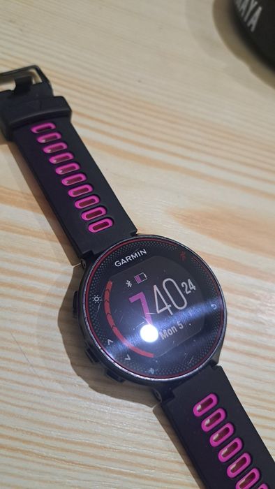 Garmin Forerunner 235