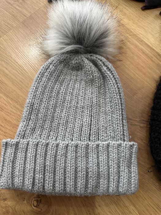 Зимни шапки