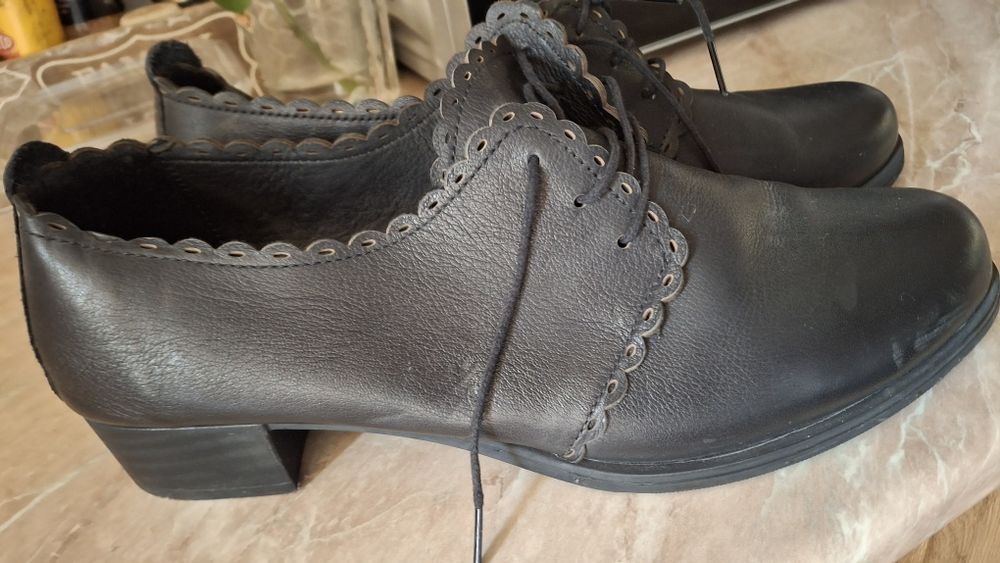 Дамски обувки 42 номер