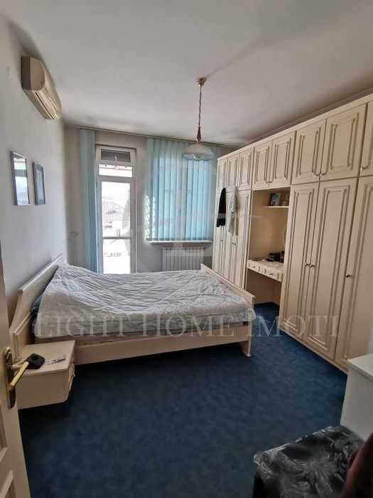 Продава се Четиристаен апартамент в Пловдив, Център - 193 кв.м за 1814 €/кв.м - Снимка #7