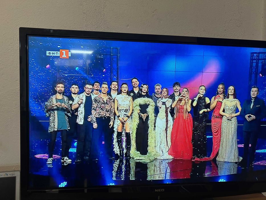 LED телевизор NEO LED 32165 DL