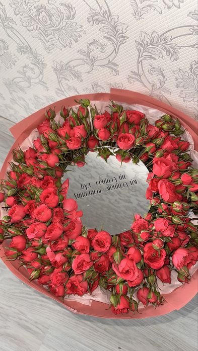 Продам букеты с зеркалом