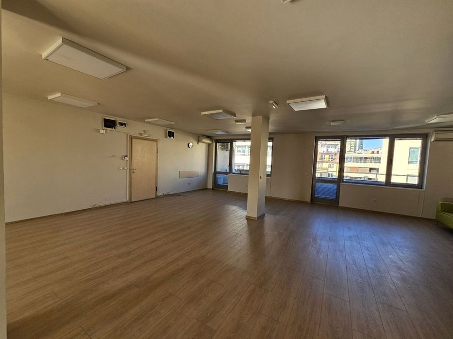Дава се под наем Офис в София, Банишора - 149 кв.м за 1300 € - Снимка #5