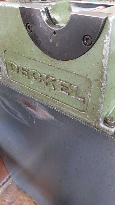 Фреза DECKEL FP4 с CNC T310 и глава на 24 000 оборота-3,7kW.