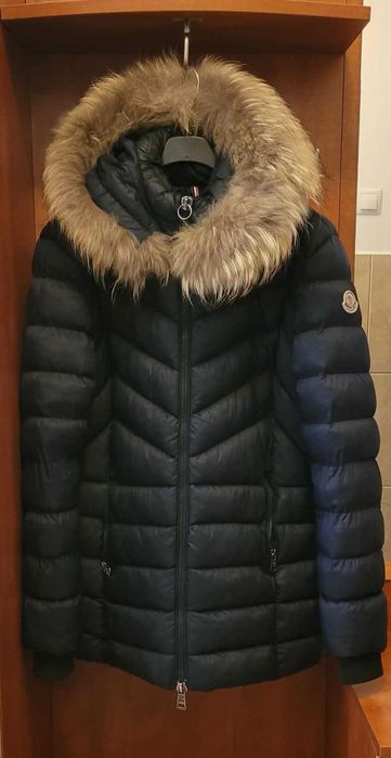 Geacă Moncler originală