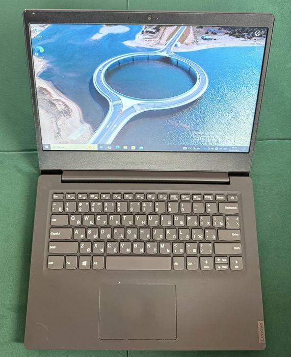 Ноутбук Lenovo Celeron