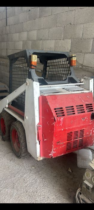 Мини-погрузчик bobcat