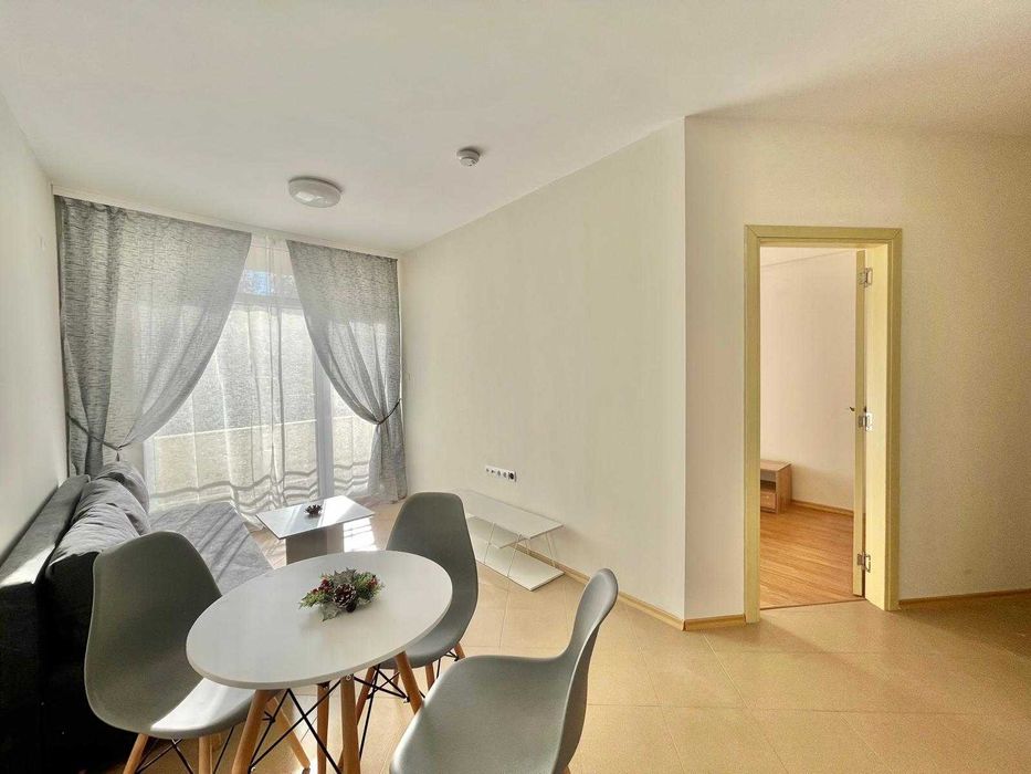 Продава се Двустаен апартамент в к.к. Слънчев бряг - 52 кв.м за 1212 €/кв.м - Снимка #4