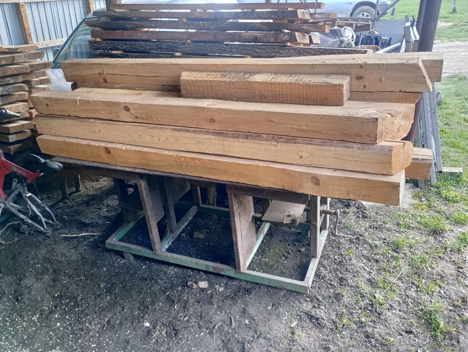 Blat de masa căpriori