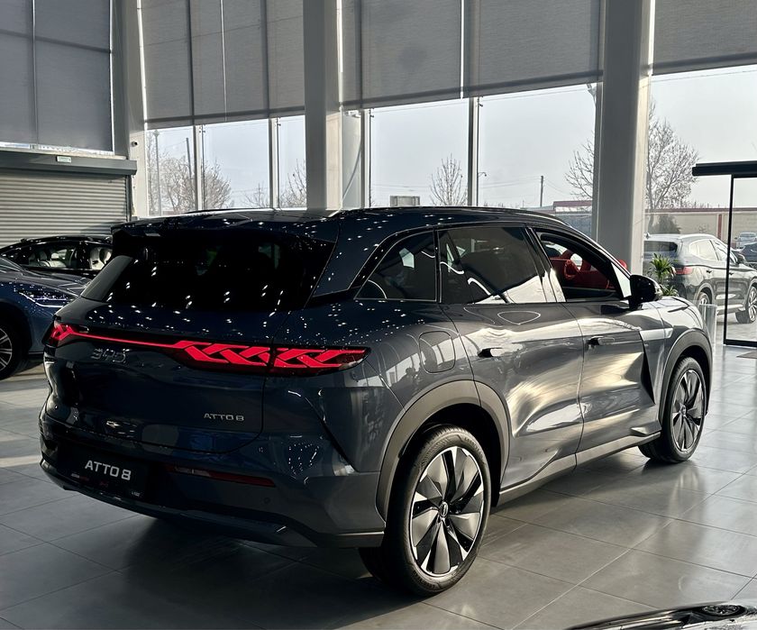 BYD Atto 8 Farg’ona Nalichiyada DM-P AWD Full complektasiya