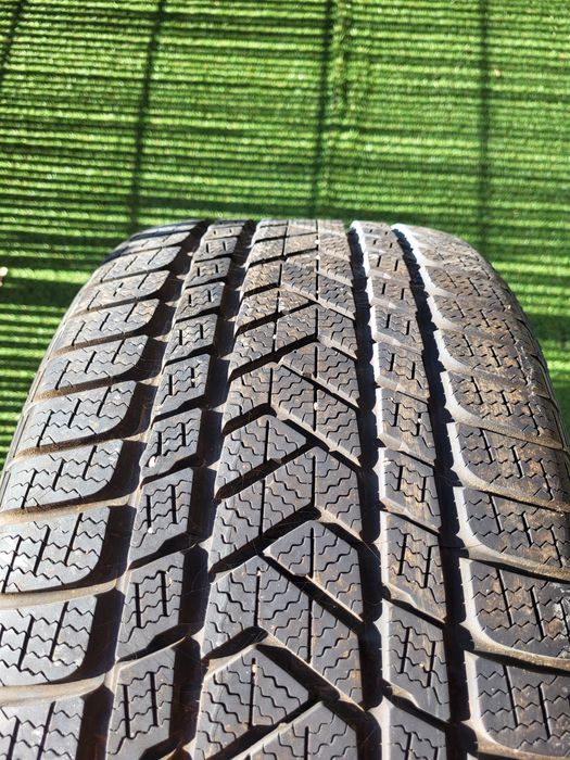 Anvelope de iarna Pirelli