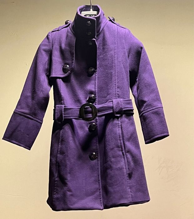 Пальто и плащи Новые  122