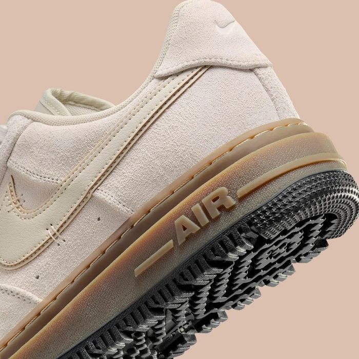 Nike air force 1 Luxe suede 40.5 originali