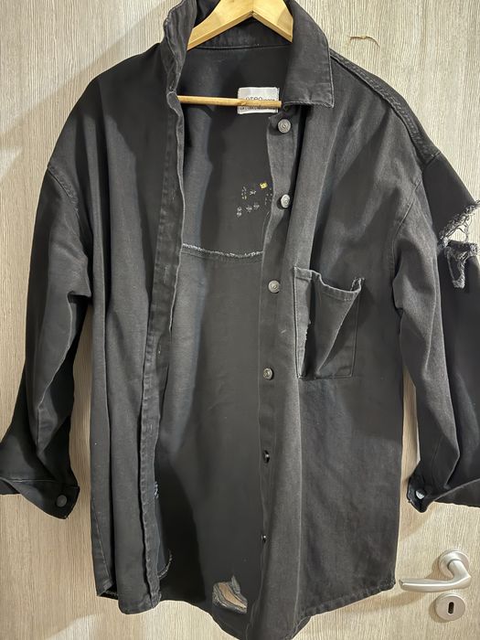 Jaketa blugi neagra cu imprimeu